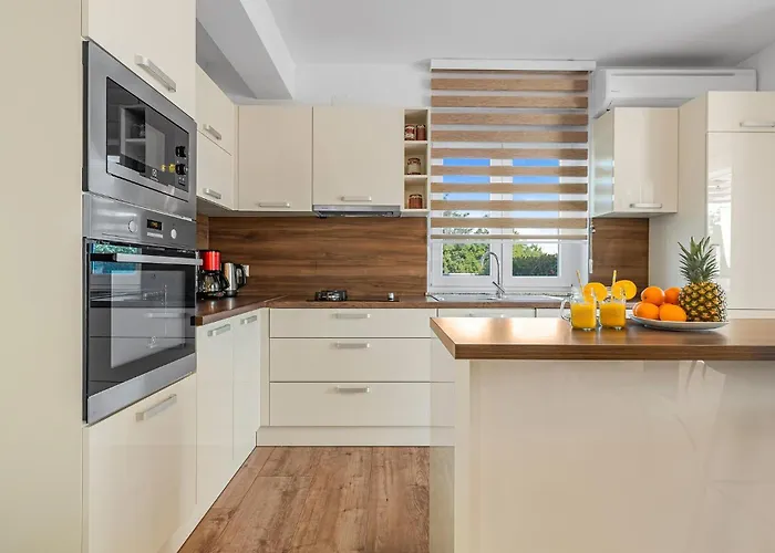 Nyaraló Magdalena Polača